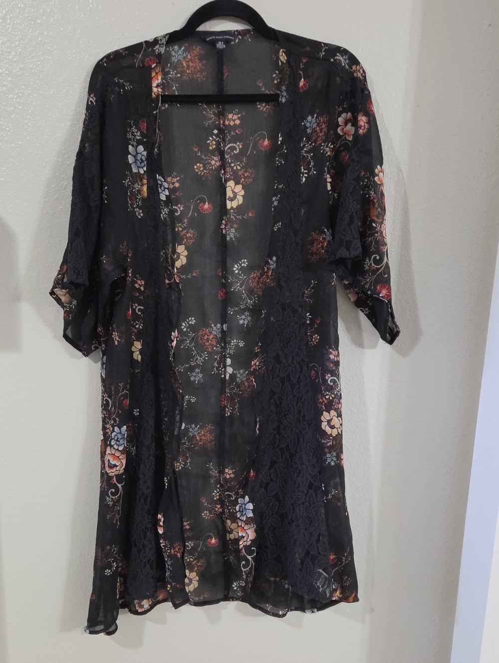 American Eagle Outfitters Black Floral Lace Kimono Robe